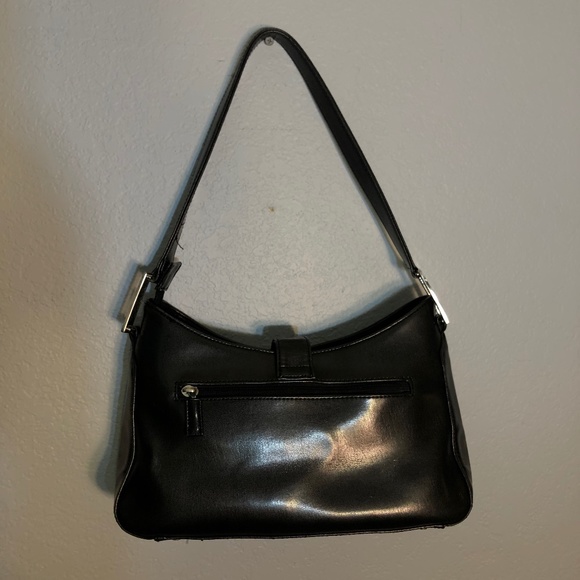 Black Hard Leather Guess Handbag Purse (gently used) - Picture 7 of 7